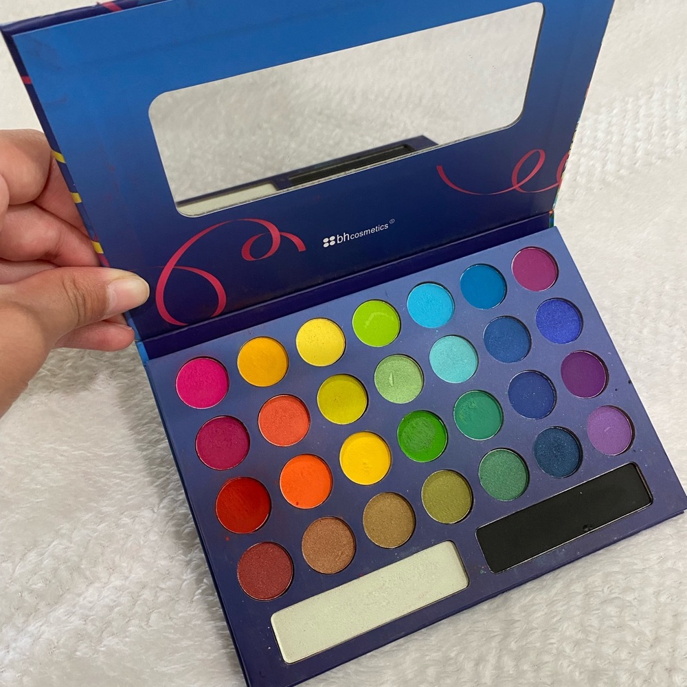 Bh Cosmetics Take me to Brazil palette